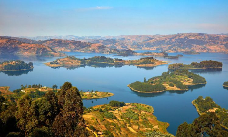 Ten best Uganda travel destinations