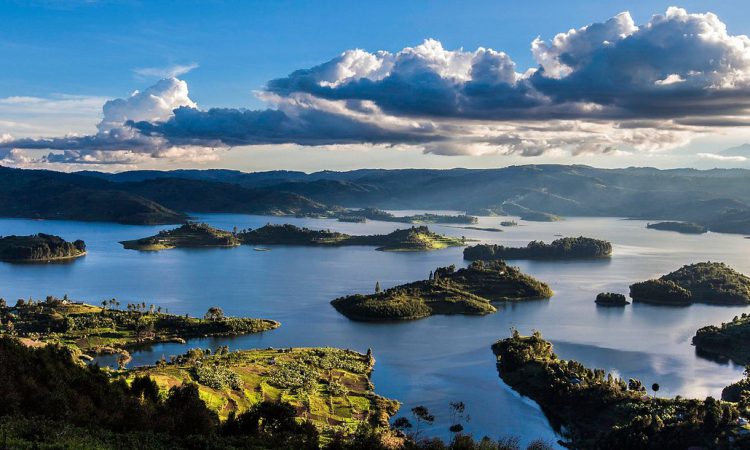 Best 5 destinations to visit in Uganda
