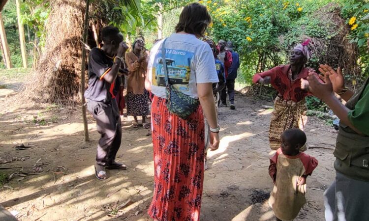 Batwa Community Tours in Bwindi National Park